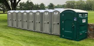 Types of Portable Toilets We Offer in Brooklawn, NJ